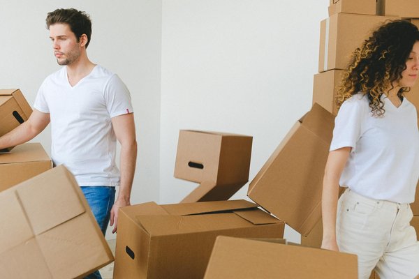 Ultimate Guide to Deep Cleaning Your Home Before Moving Out in the UK: Tips and Tricks